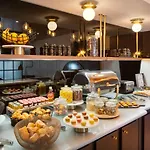 Mercure Montparnasse Pasteur Parigi