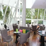 מלון Mercure Montparnasse Pasteur פריז