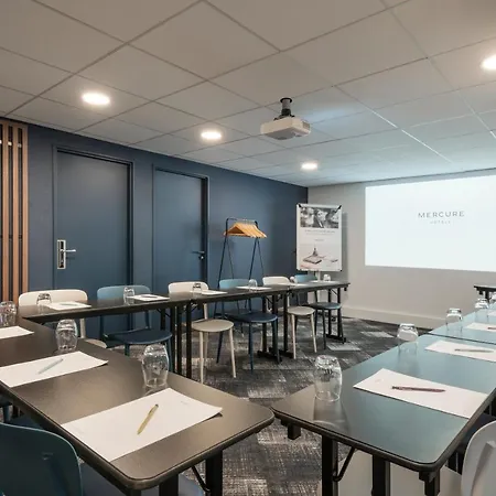 Mercure Montparnasse Pasteur ホテル