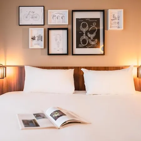 Hotell Mercure Montparnasse Pasteur Paris
