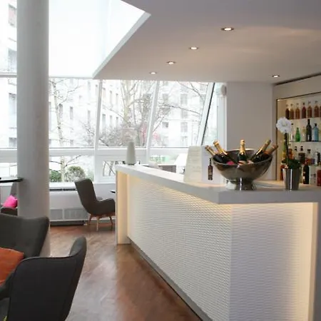 Mercure Montparnasse Pasteur Ξενοδοχείο