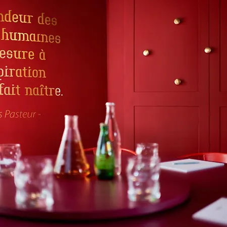 Hotel Mercure Montparnasse Pasteur