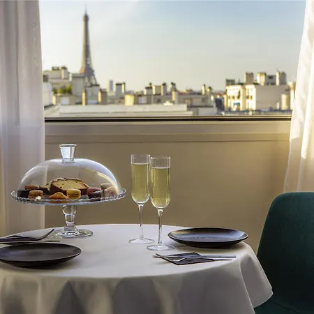 Mercure Montparnasse Pasteur 4*