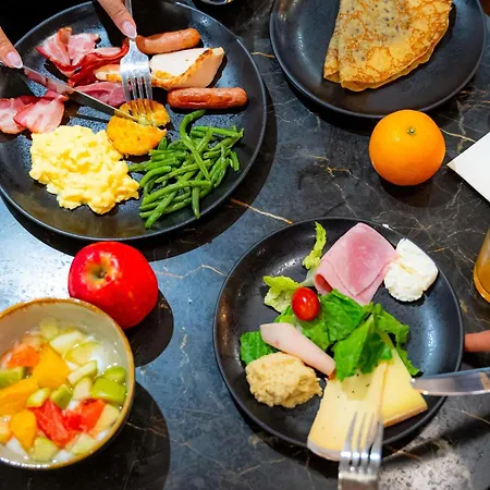 Mercure Montparnasse Pasteur מלון פריז