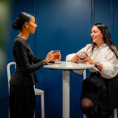 Mercure Montparnasse Pasteur מלון 4*
