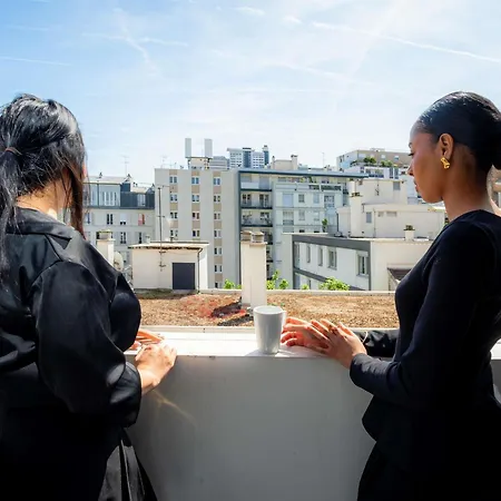 Hotel Mercure Montparnasse Pasteur 4*