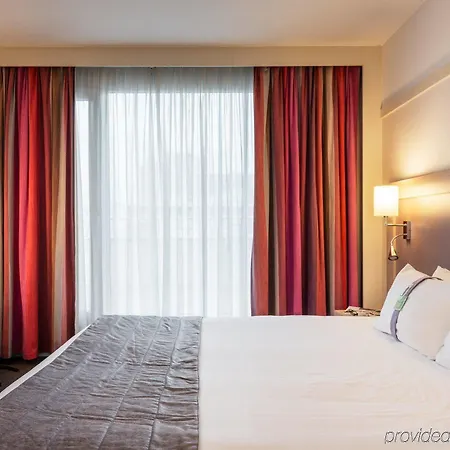 Mercure Montparnasse Pasteur 4* باريس