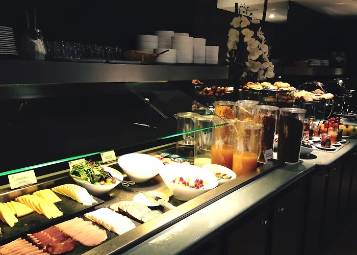 Hotel Mercure Montparnasse Pasteur