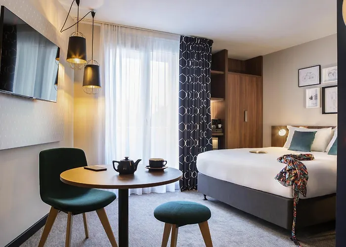 Hotel Mercure Montparnasse Pasteur Paris