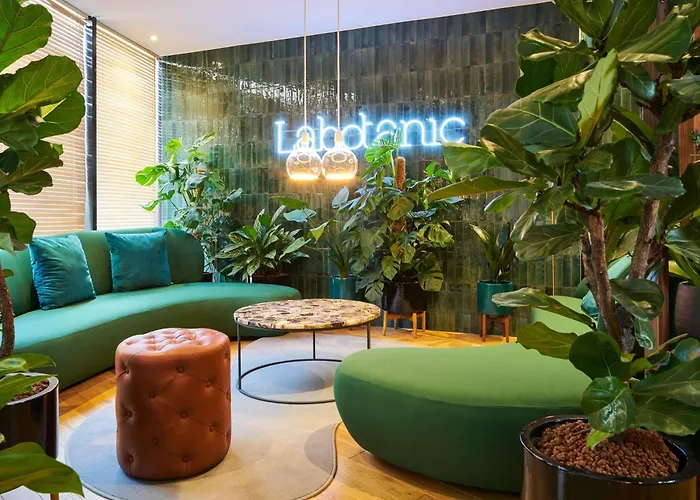 Mercure Montparnasse Pasteur