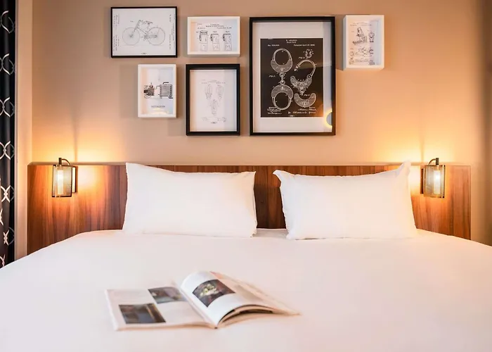 Mercure Montparnasse Pasteur فندق
