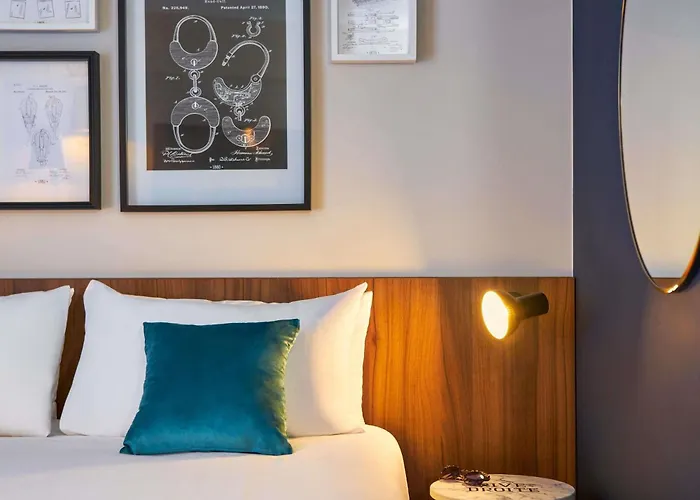 Mercure Montparnasse Pasteur 4* باريس