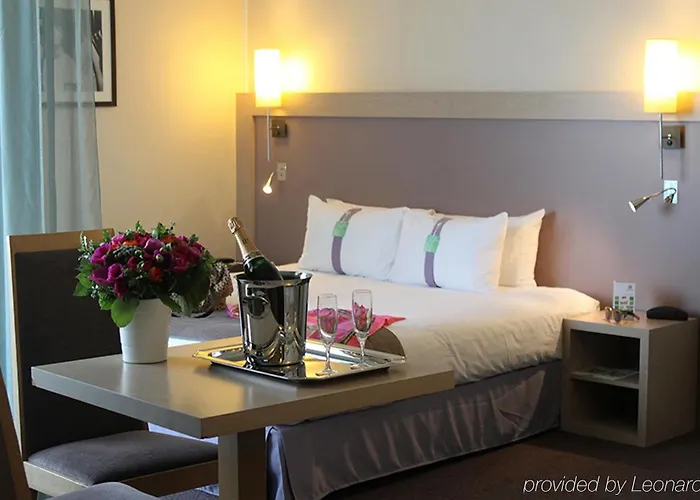 Hotel Mercure Montparnasse Pasteur Paris