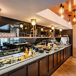 Hotel Mercure Montparnasse Pasteur