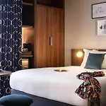 Hotel Mercure Montparnasse Pasteur 4*