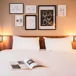 Mercure Montparnasse Pasteur Hotel