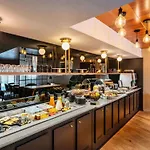 Mercure Montparnasse Pasteur Hotel