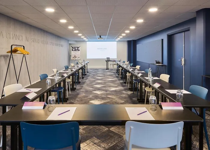 Hotell Mercure Montparnasse Pasteur 4*