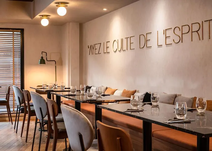 Mercure Montparnasse Pasteur Hotell 4*