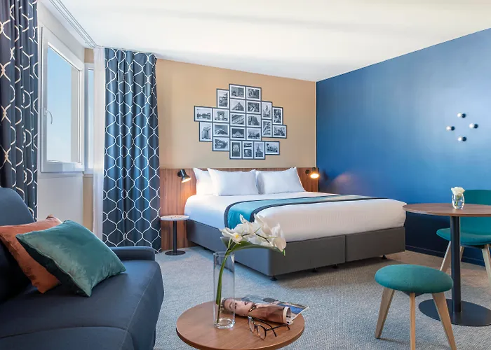 Hotell Mercure Montparnasse Pasteur 4*