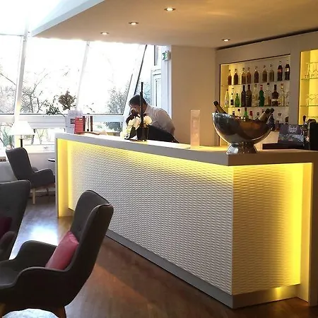 Mercure Montparnasse Pasteur Hotel Paris