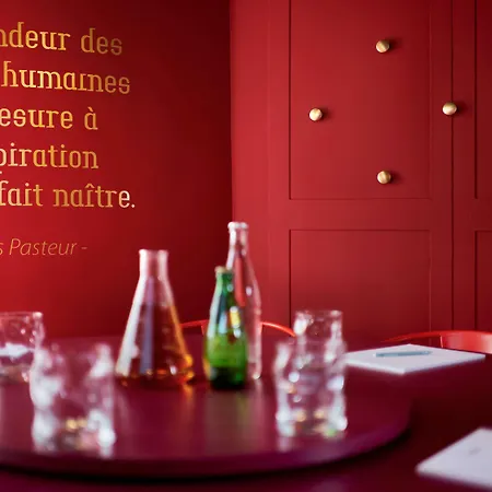 Hotel Mercure Montparnasse Pasteur